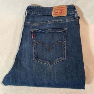 Levi’s 414 Classic Straight 16W